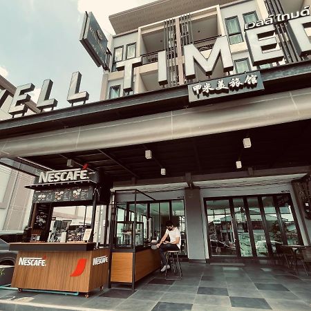 Well Timed Hotel Krabi Luaran gambar